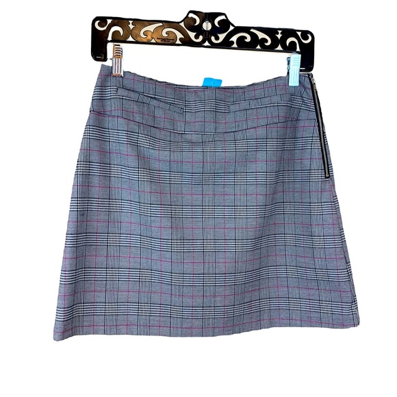 Candie's Dresses & Skirts - Candies plaid mini skirt, size XS